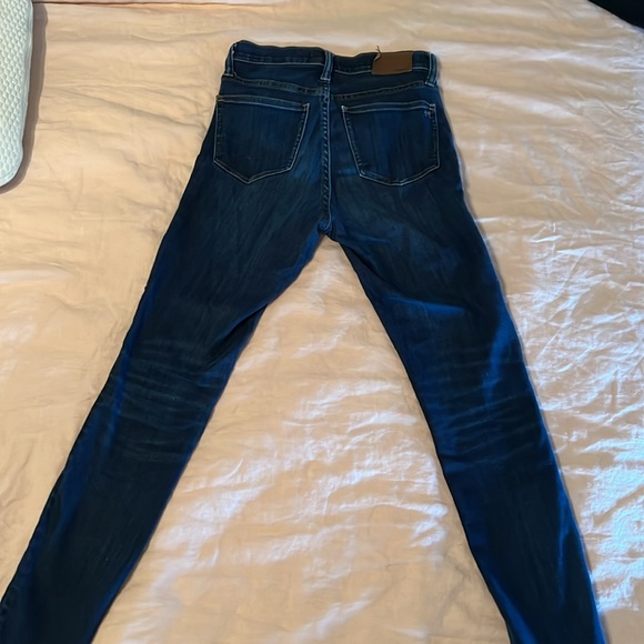 Madewell 9” High Rise Skinny Jeans - Picture 2 of 2